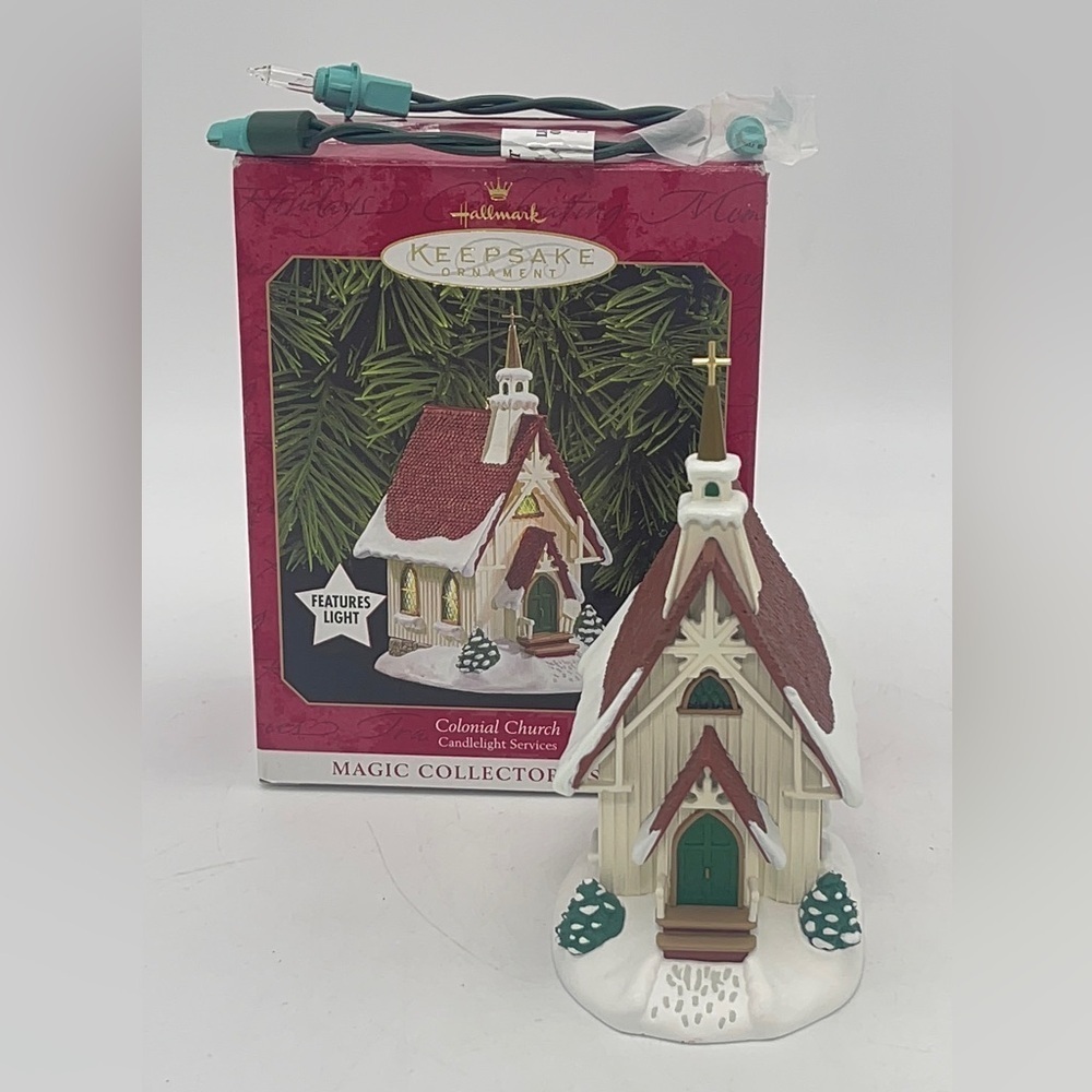 Hallmark Keepsake Ornament Colonial Church CandleLight Services Magic Collectors